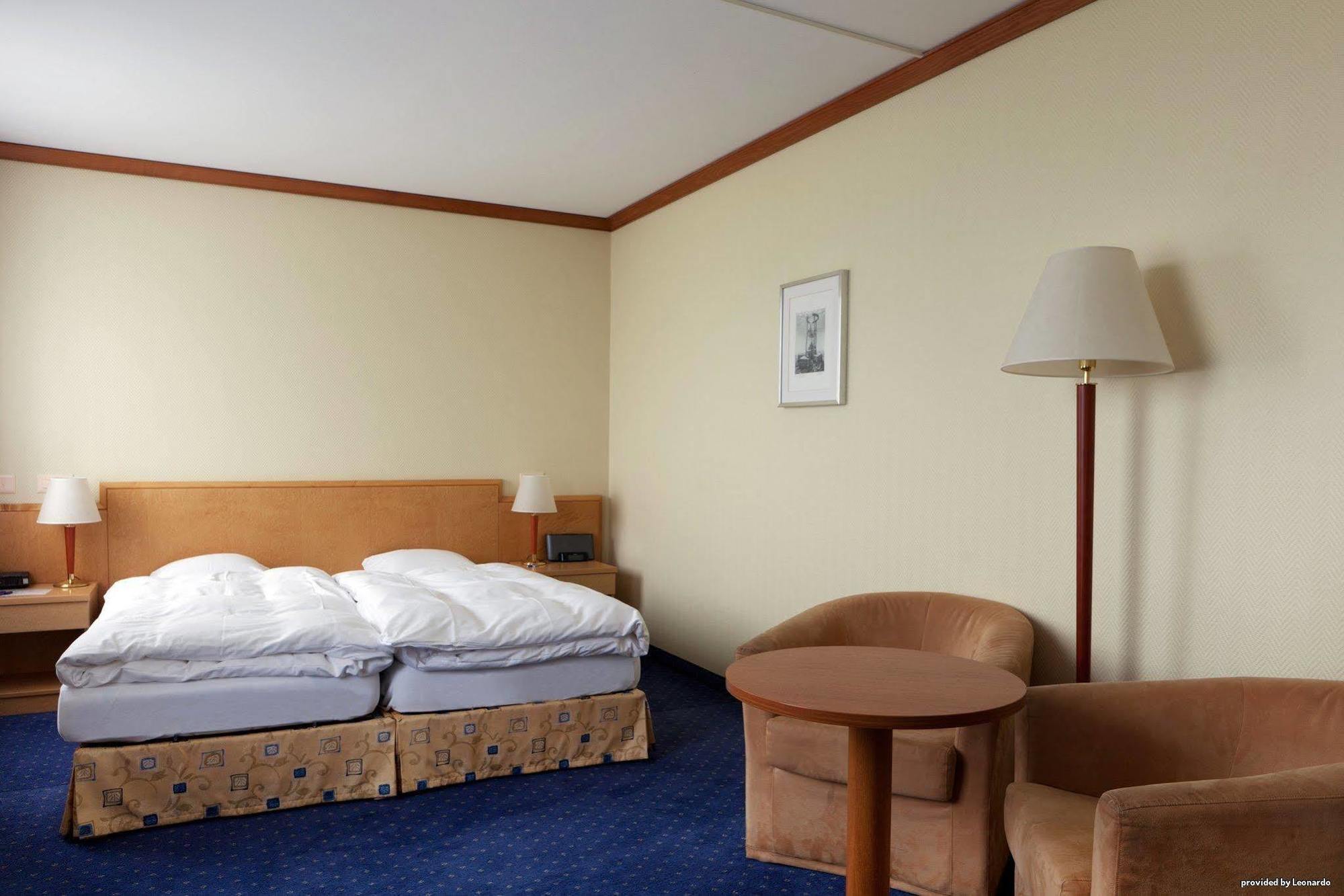 Hotel Rallye & Entrees Aux Bains De La Gruyere Bulle ห้อง รูปภาพ